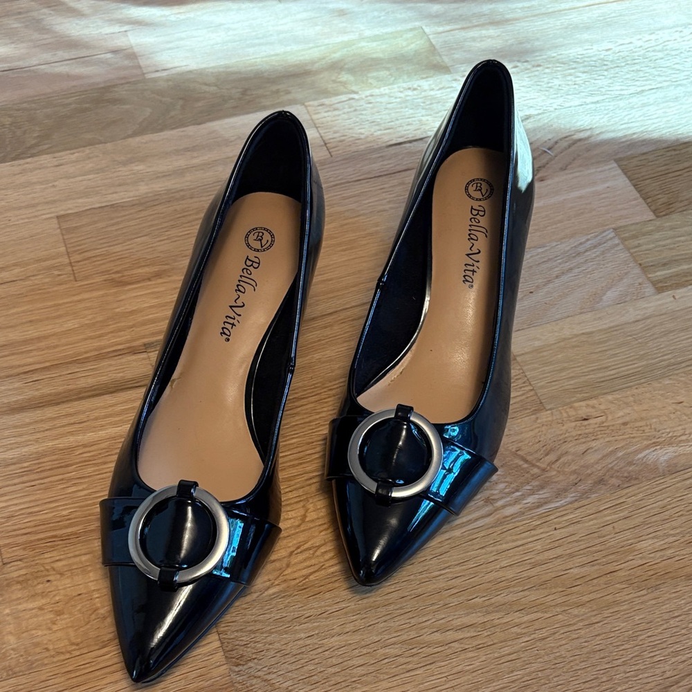 Bella Vita Black Patent Heels